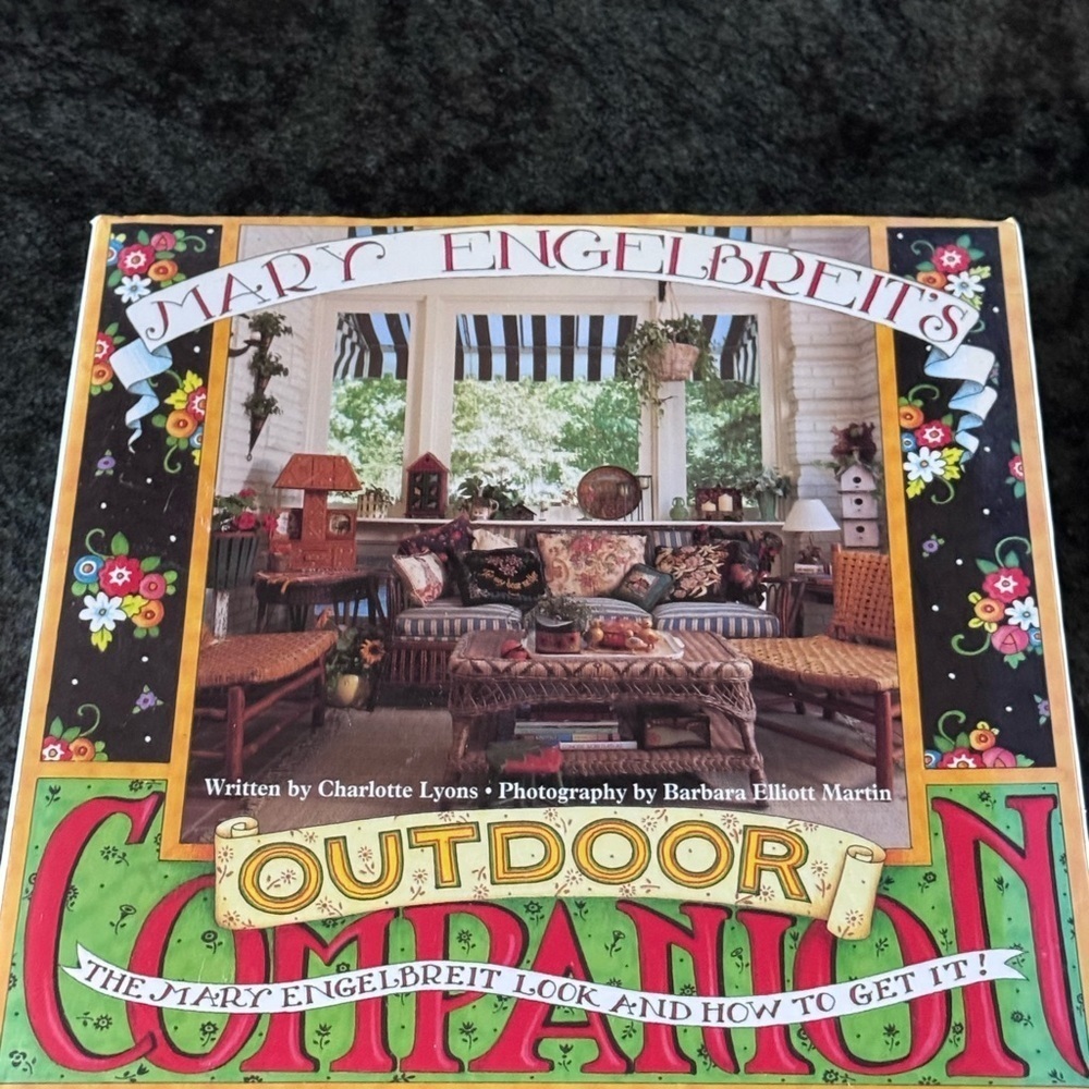 Mary Engelbreit's Outdoor Companion Book